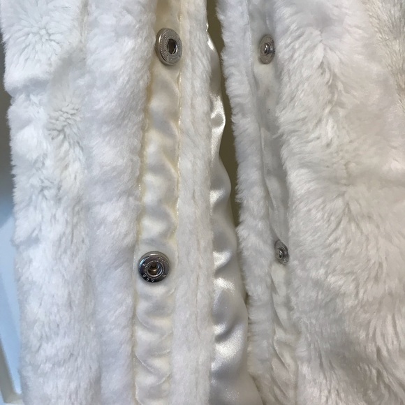 White Faux Fur Coat - Picture 4 of 5